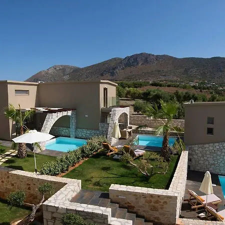 Diamond Village & Hotel