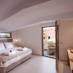 Diamond Village & Chersonissos