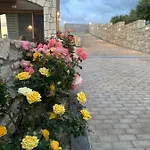 Diamond Village & Hotel 3*