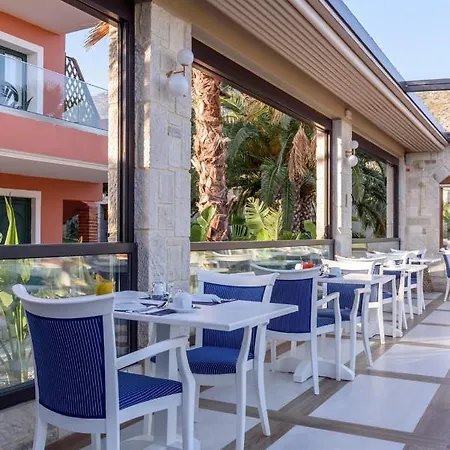 Diamond Village & Szálloda 3*