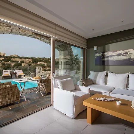 Diamond Village & فندق خيرسونِسوس