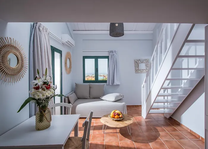 Diamond Village & Hotel 3*